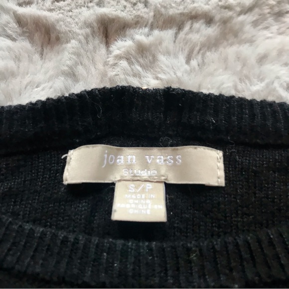 FREE w/ purchase Beautiful fit, zip back, Joan Vass soft sweater small - Picture 8 of 10